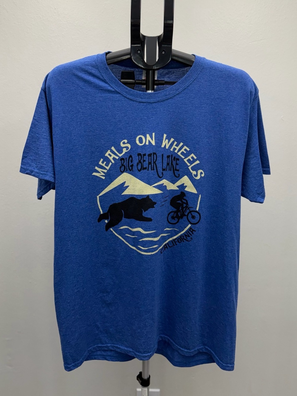Fruit of the Loom Meals on Wheels Big Bear Lake California Graphic T-Shirt Large